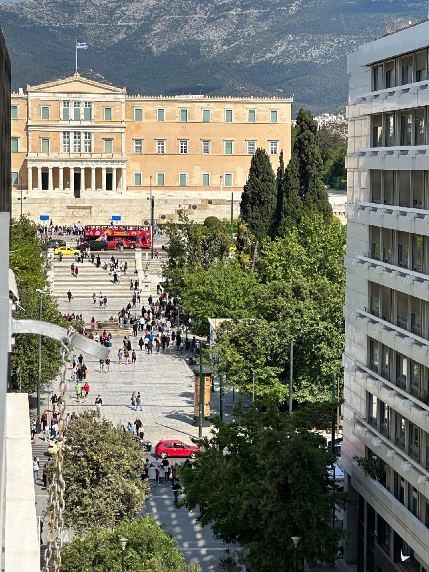 2 Bd Apt In Syntagma With Acropolis View Athena Bagian luar foto